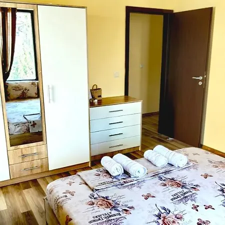 Family Amadeus Lux Apartment Sunny Beach